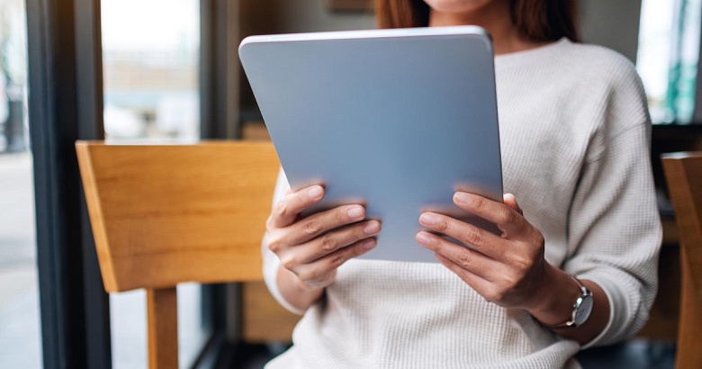 Обзор рынка труда за март, межотраслевой технологический прогноз «Мегатренды 2026», опрос топ‑руководителей со всего мира